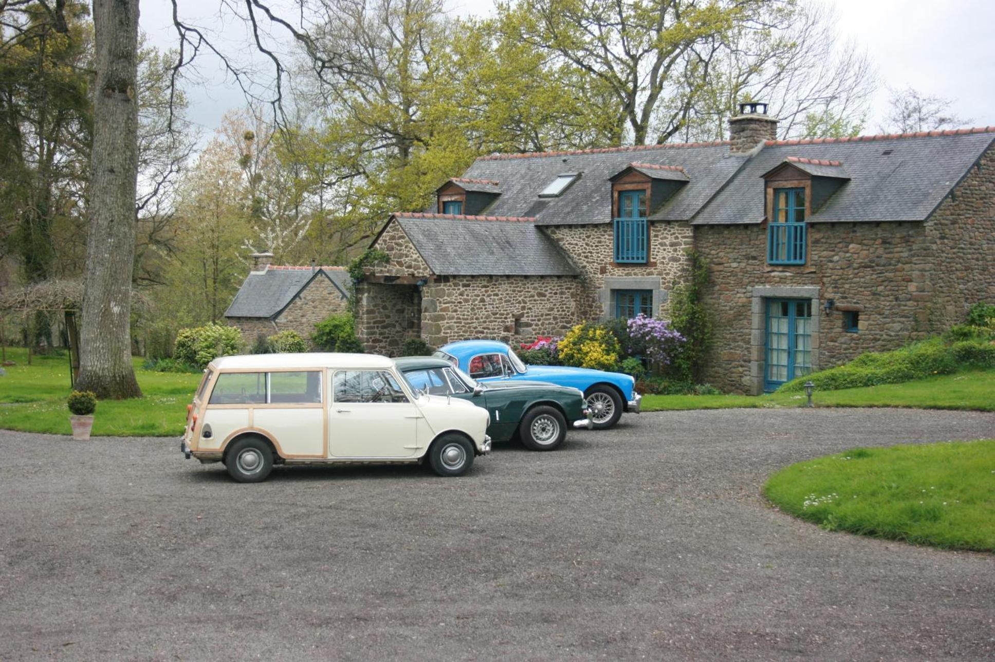 Au Pont Ricoul Bed & Breakfast Saint-Pierre-de-Plesguen Exterior photo